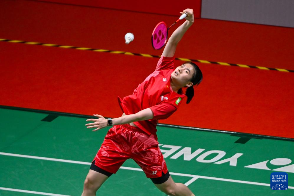 将皮球稳稳 将皮球稳稳