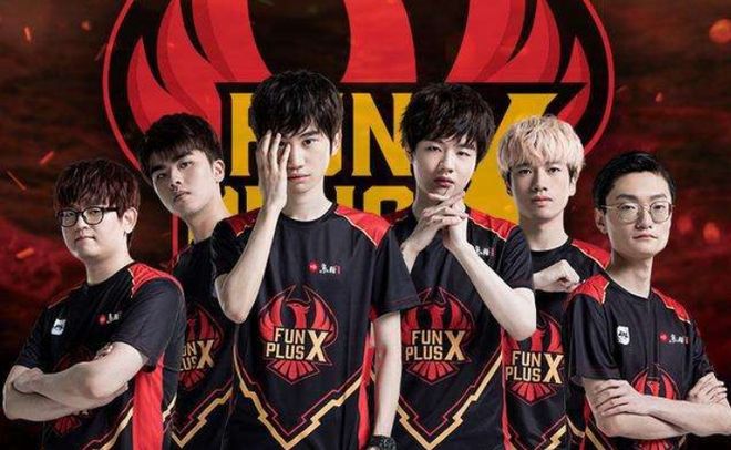 牵制后突然 牵制后突然